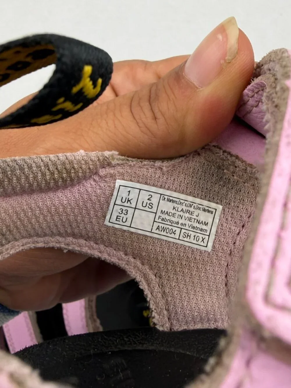 Dr. Martens Kids' Klaire Sandals in Pink Size 2 Beach Summer
